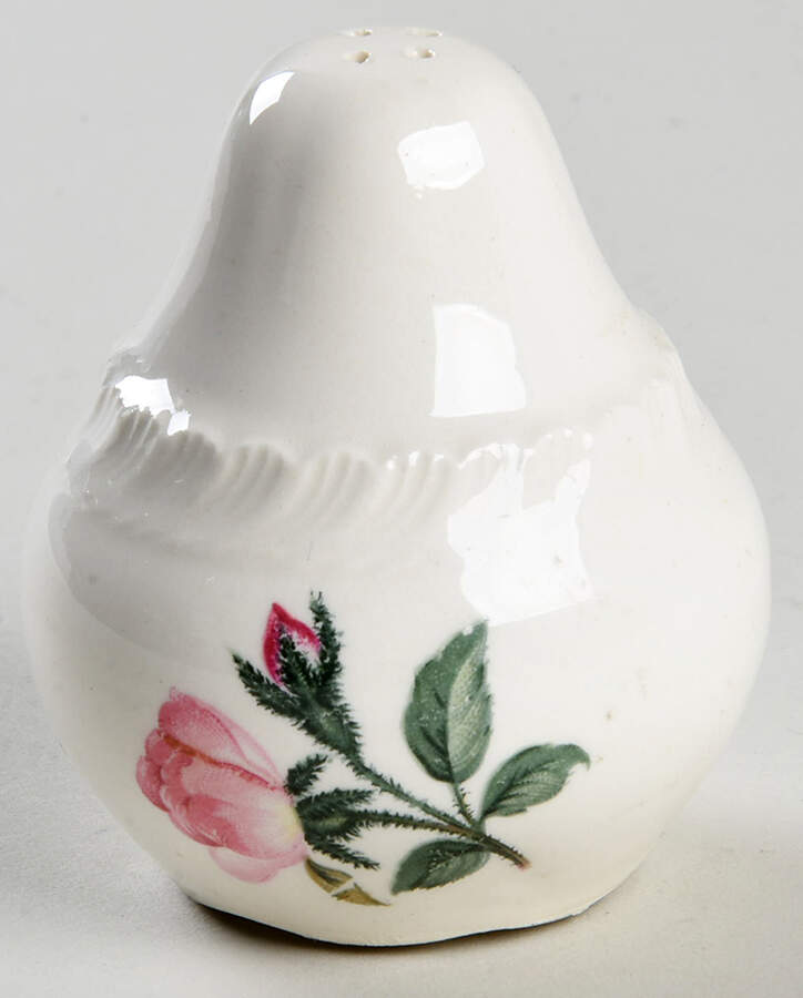 Wild Rose (Royal Gadroon) Pepper Shaker by Harker-1