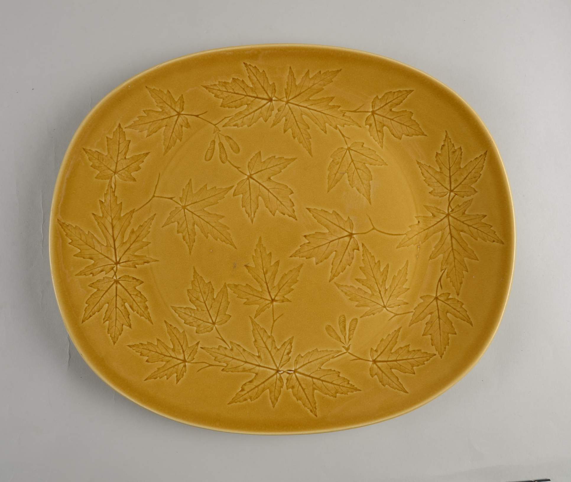 Woodsong Honey Brown 13" Oval Serving Platter by Harker-1