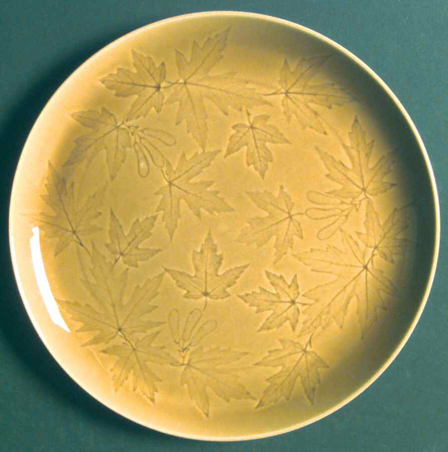 Woodsong Honey Brown Dinner Plate by Harker-1