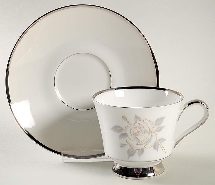 18518 Footed Cup & Saucer Set by Heinrich - H&C-1