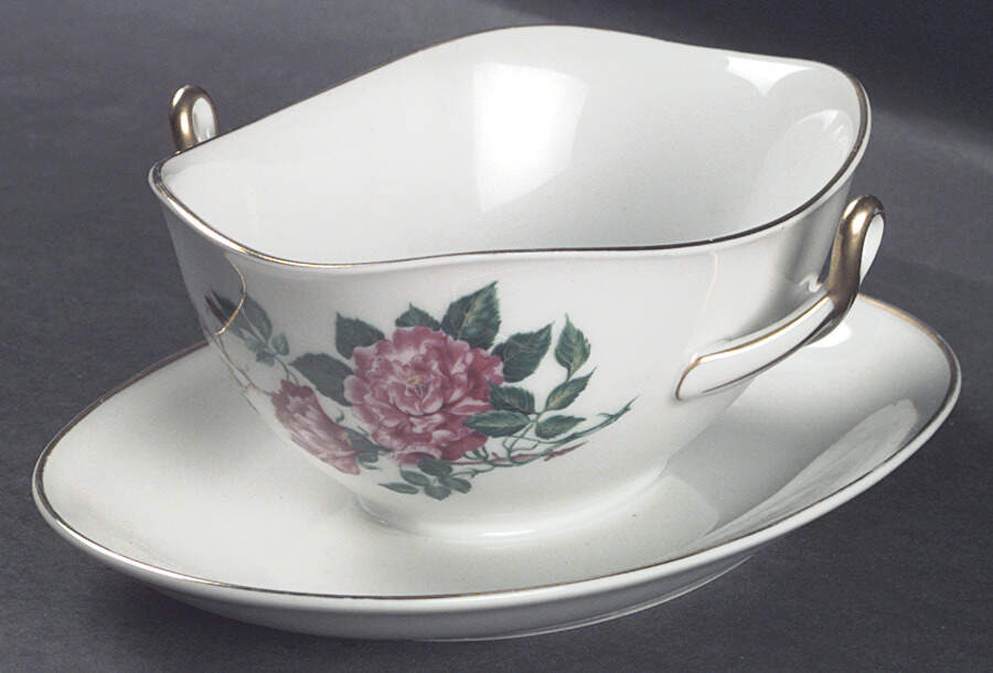 76555 Gravy Boat with Attached Underplate by Heinrich - H&C-1