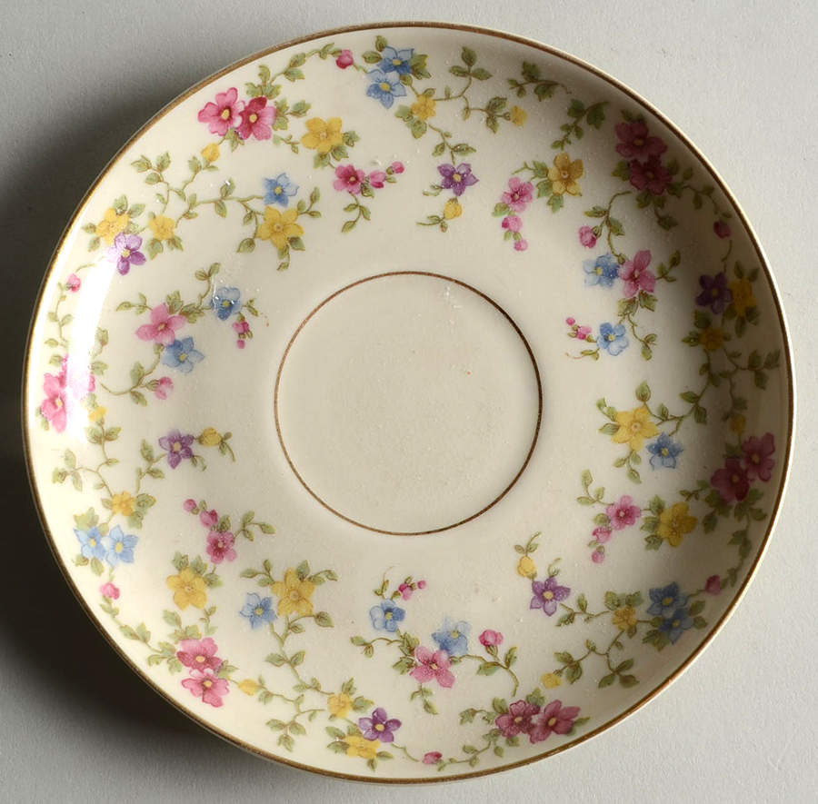 Arcadia (Gold Trim) Saucer by Heinrich - H&C-1