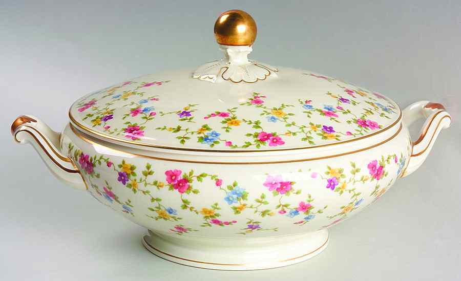 Arcadia (Gold Trim) Round Covered Vegetable by Heinrich - H&C-1