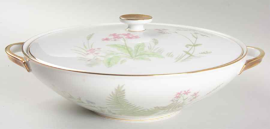 Brookside Round Covered Vegetable by Heinrich - H&C-1