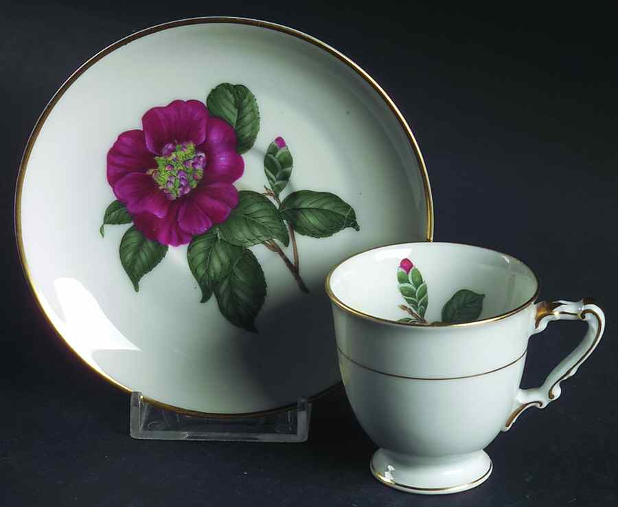 Camellia Footed Demitasse Cup & Saucer Set by Heinrich - H&C-1