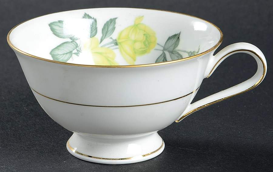 Chartrose Footed Cup by Heinrich - H&C-1