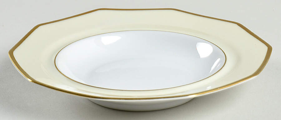 Colonial Round Butter No Lid by Heinrich - H&C-1