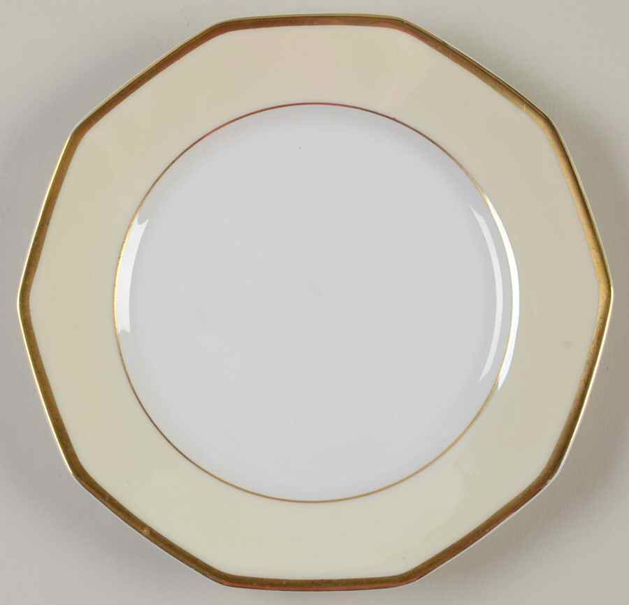 Colonial Bread & Butter Plate by Heinrich - H&C-1