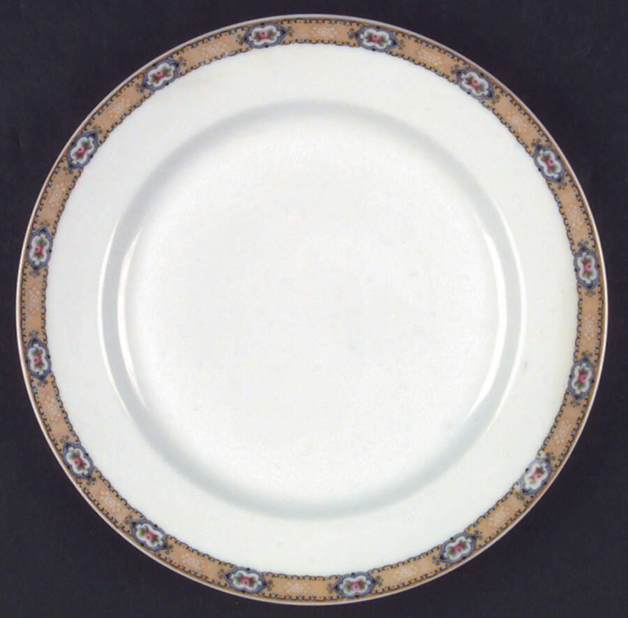 Concord Dinner Plate by Heinrich - H&C-1
