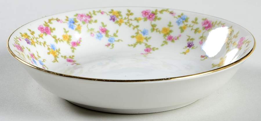 Coquette White Fruit/Dessert (Sauce) Bowl by Heinrich - H&C-1