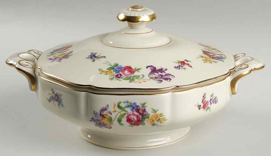 Cora Round Covered Vegetable by Heinrich - H&C-1