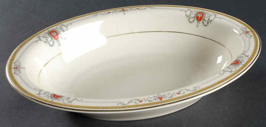 Crusader (Smooth) 10" Oval Vegetable Bowl by Heinrich - H&C-1