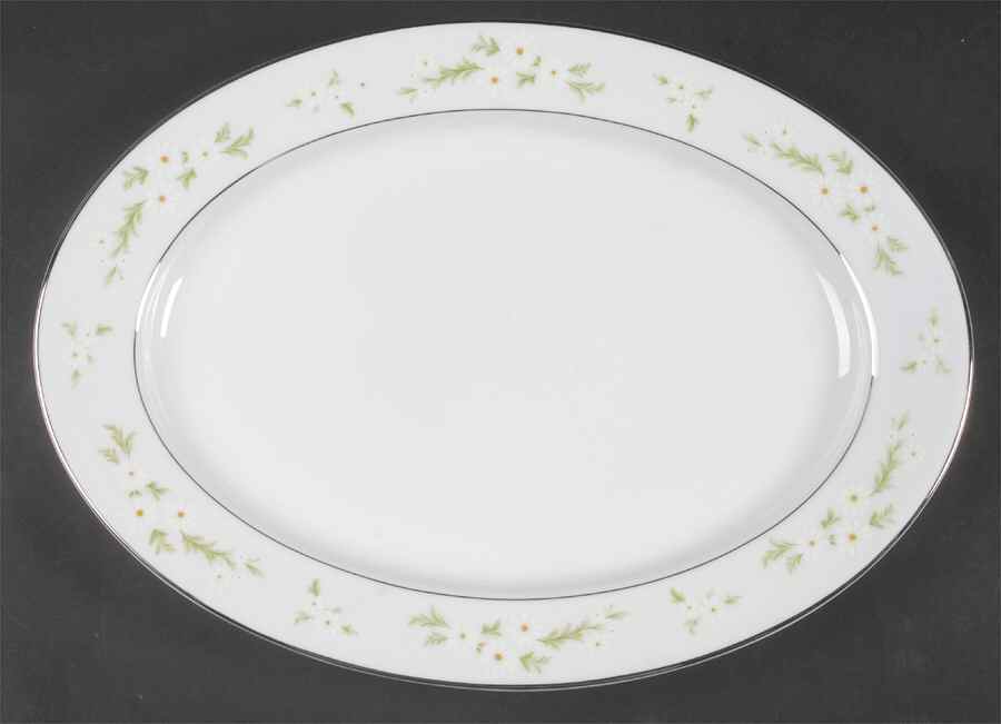 Daisy Wreath 14" Oval Serving Platter by Heinrich - H&C-1