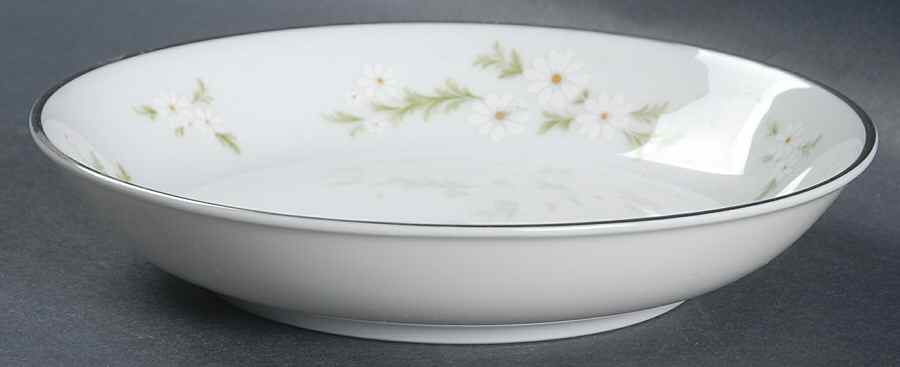 Daisy Wreath Fruit/Dessert (Sauce) Bowl by Heinrich - H&C-1