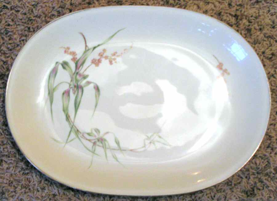 Drazene 14" Oval Serving Platter by Heinrich - H&C-1