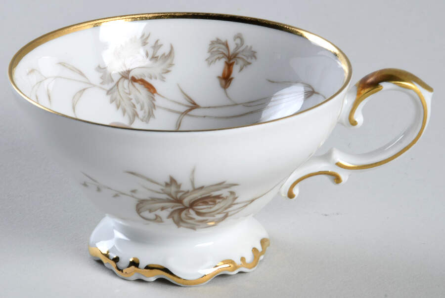 Du Barry Footed Demitasse Cup by Heinrich - H&C-1