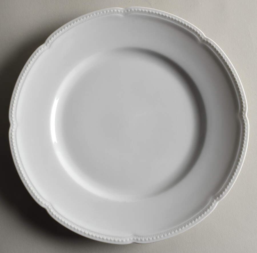 Elisabeth Dinner Plate by Heinrich - H&C-1