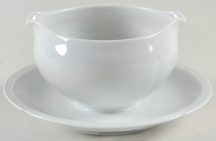 Elisabeth Round Gravy Boat/Attached Underplate by Heinrich - H&C-1