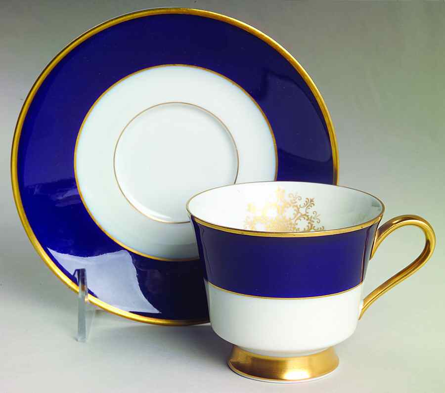 Empire (Gold Medallion, Cobalt Band, #A8977) Footed Cup & Saucer Set by Heinrich - H&C-1
