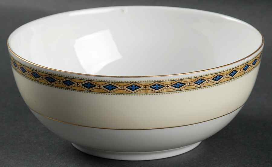 Empire (No Center Design) Cranberry Bowl by Heinrich - H&C-1