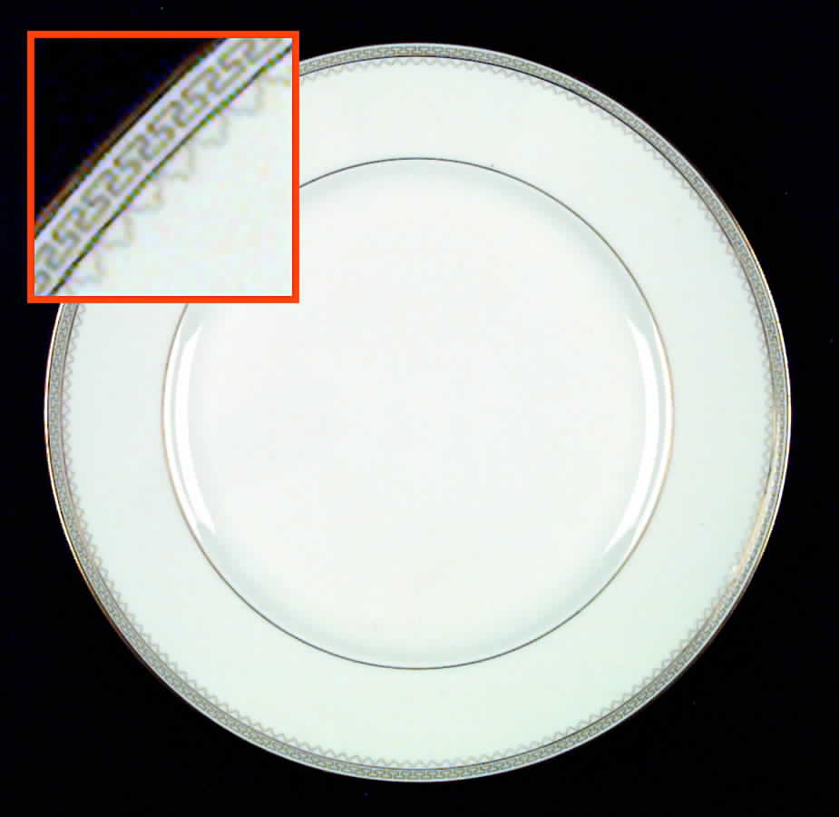 Etruscan Dinner Plate by Heinrich - H&C-1