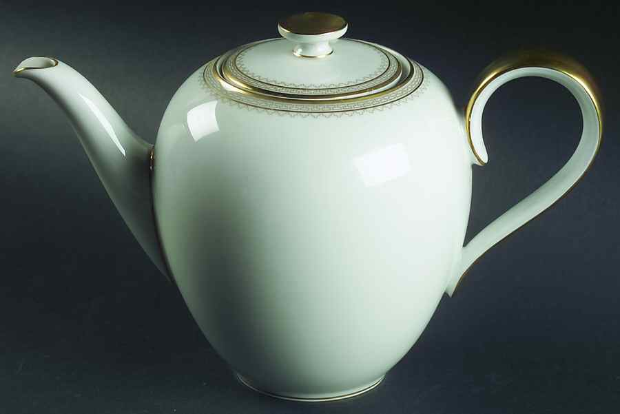 Etruscan Coffee Pot & Lid by Heinrich - H&C-1