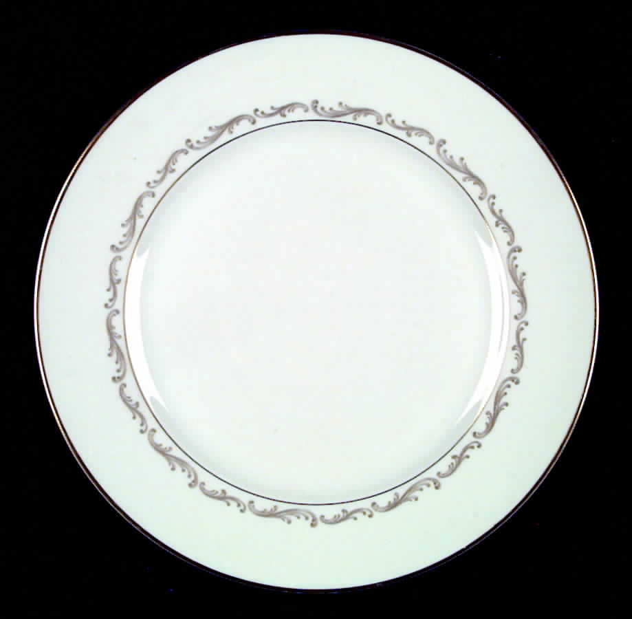Golden Arc Dinner Plate by Heinrich - H&C-1