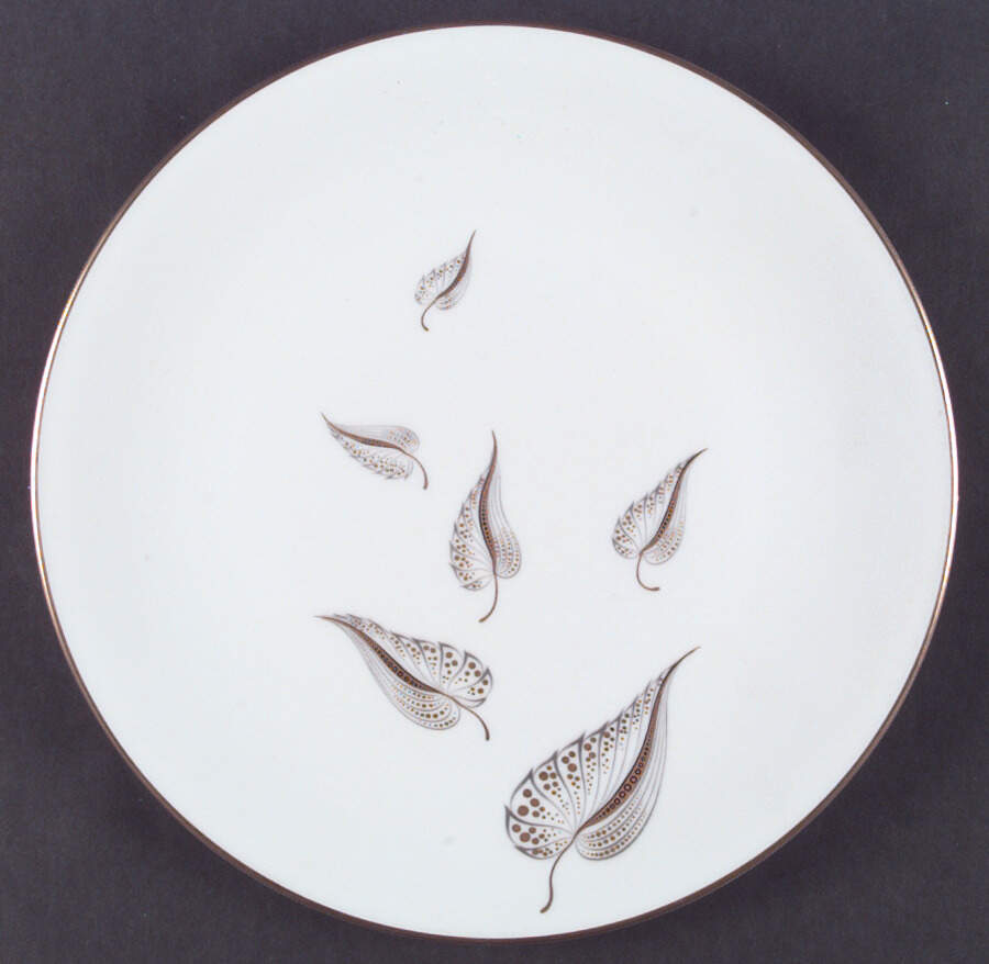 Golden Leaves Dinner Plate by Heinrich - H&C-1