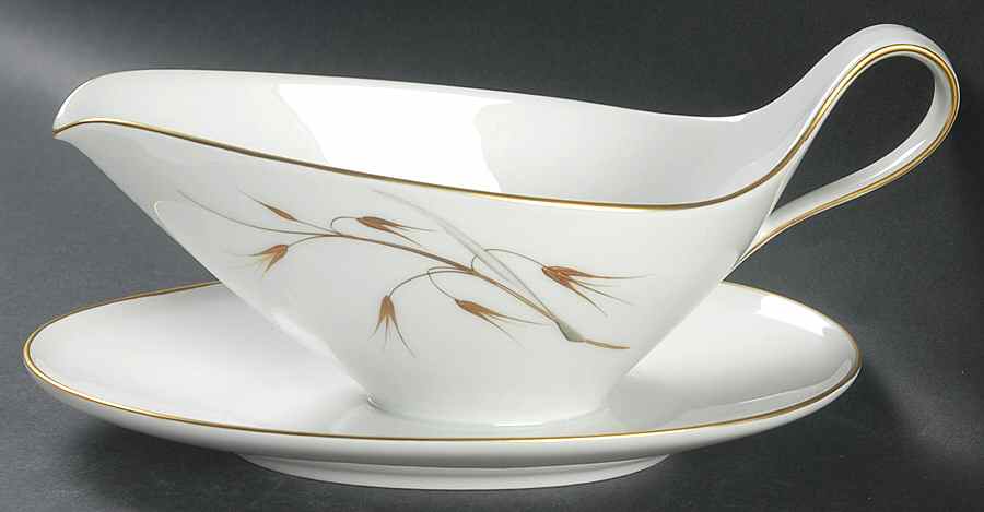 Gold Oat Gravy Boat with Attached Underplate by Heinrich - H&C-1