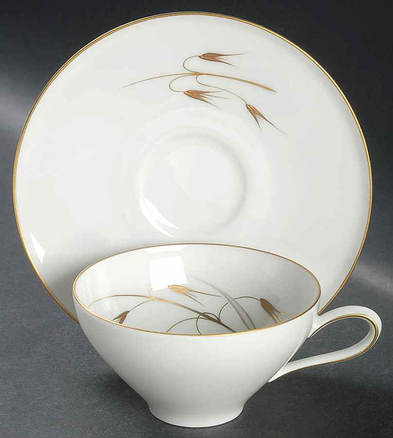 Gold Oat Flat Cup & Saucer Set by Heinrich - H&C-1