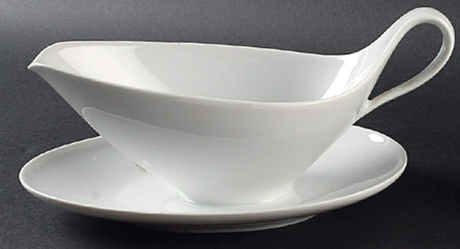 Grazie White Gravy Boat with Attached Underplate by Heinrich - H&C-1