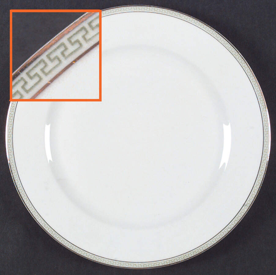 Greek Key Green Dinner Plate by Heinrich - H&C-1