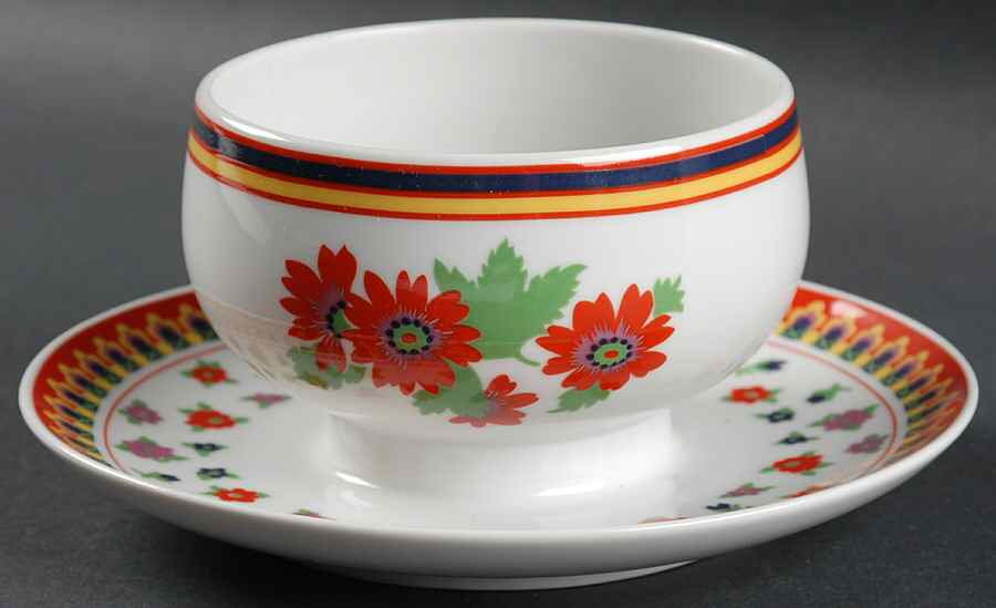 Gypsy Gravy Boat with Attached Underplate by Heinrich - H&C-1