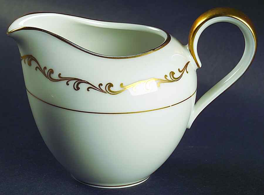 78358 Creamer by Heinrich - H&C-1