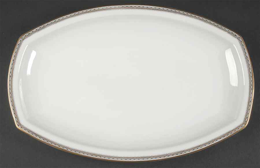 Claridge 14" Oval Serving Platter by Heinrich - H&C-1
