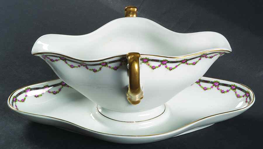 9642 Gravy Boat with Attached Underplate by Heinrich - H&C-1
