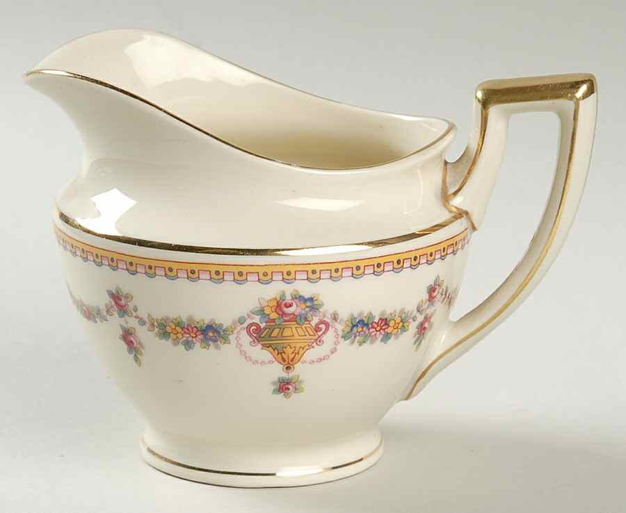 HC163 Creamer by Heinrich - H&C-1