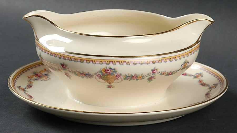 HC163 Gravy Boat with Attached Underplate by Heinrich - H&C-1
