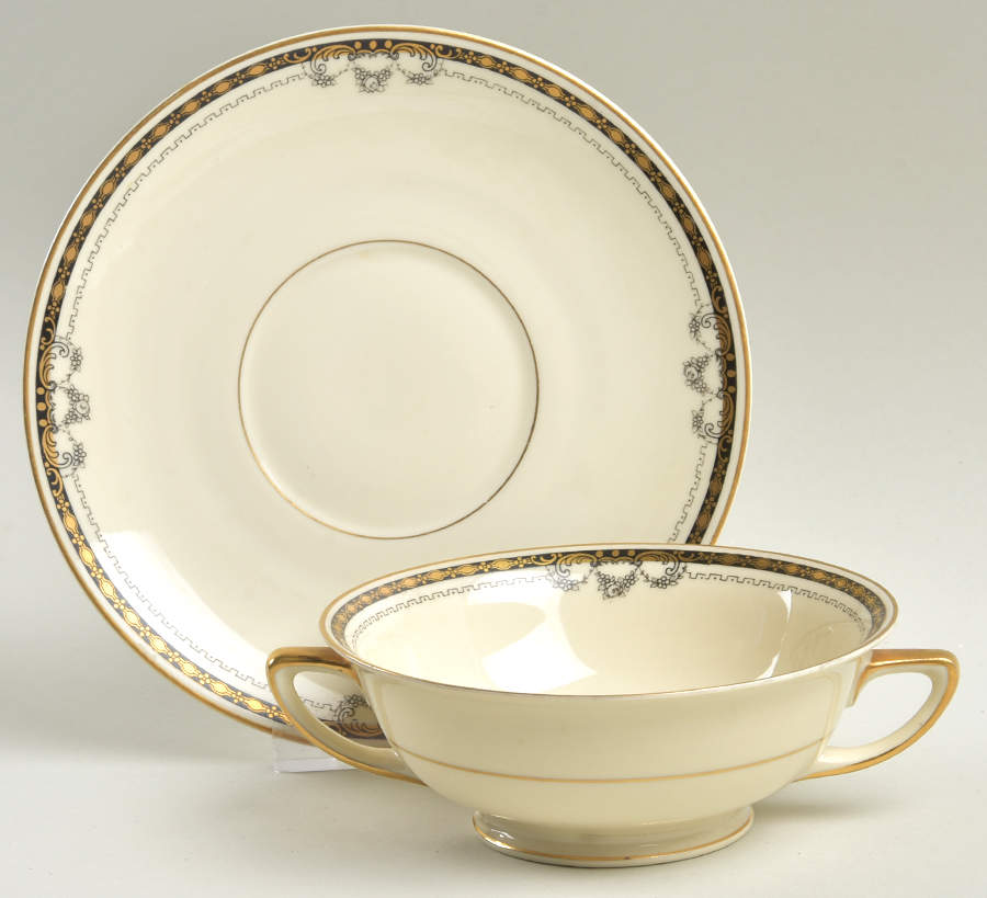 HC169 Footed Cream Soup Bowl & Saucer Set by Heinrich - H&C-1