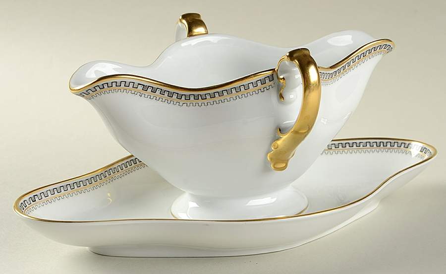 HC17 Gravy Boat with Attached Underplate by Heinrich - H&C-1
