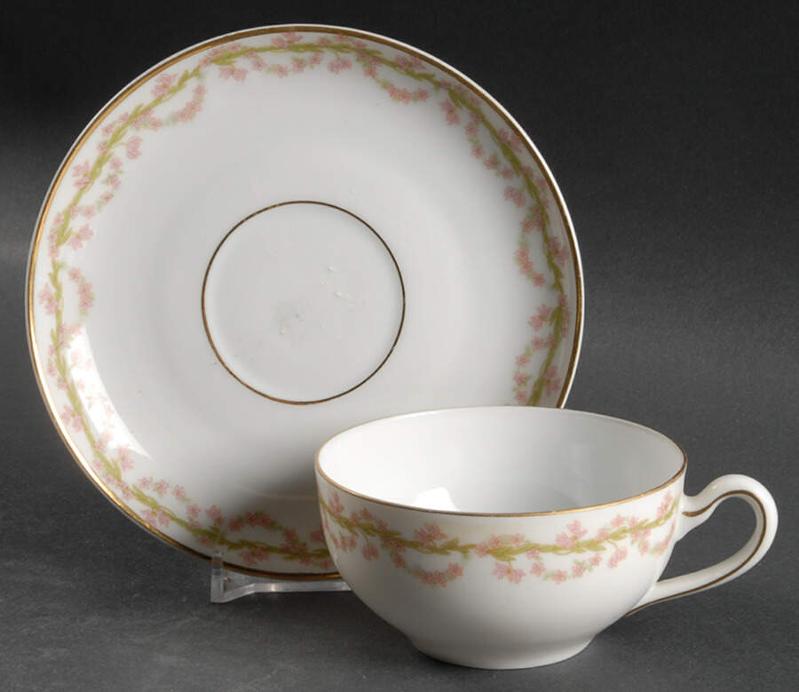 HC176 Flat Cup & Saucer Set by Heinrich - H&C-1