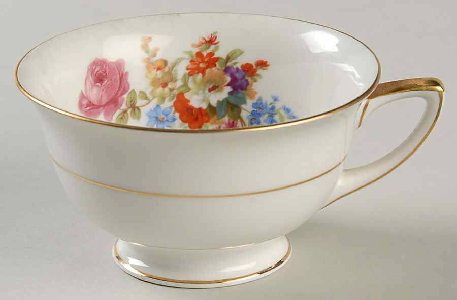 HC181 Footed Cup by Heinrich - H&C-1