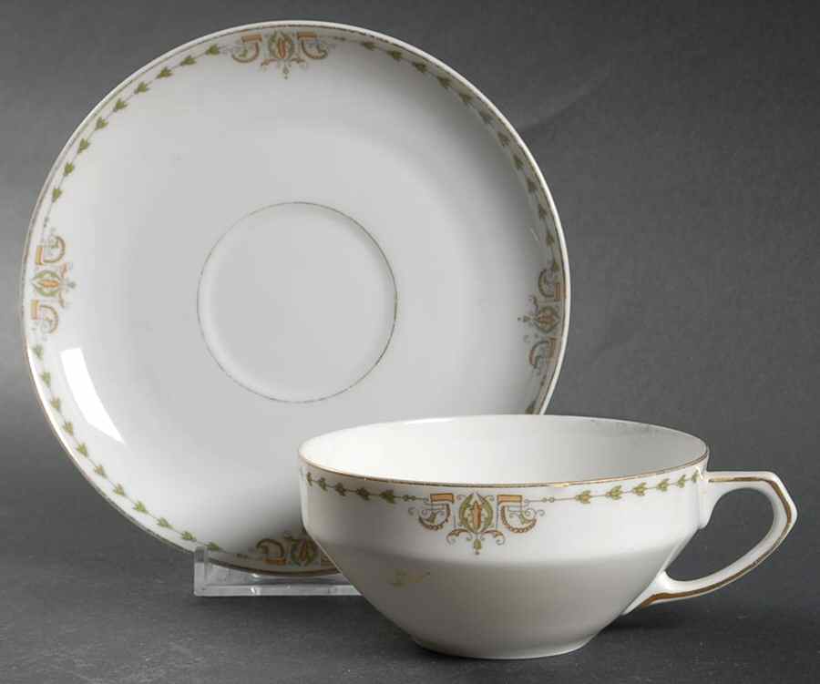 6541 Flat Cup & Saucer Set by Heinrich - H&C-1
