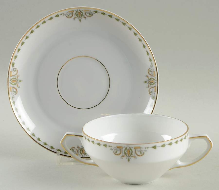6541 Flat Bouillon Cup & Saucer by Heinrich - H&C-1