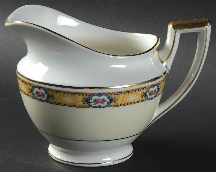 HC248 Creamer by Heinrich - H&C-1