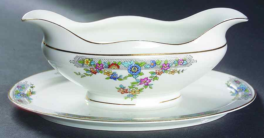 HC249 Gravy Boat with Attached Underplate by Heinrich - H&C-1