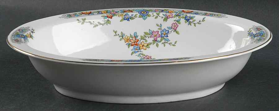 HC249 10" Oval Vegetable Bowl by Heinrich - H&C-1