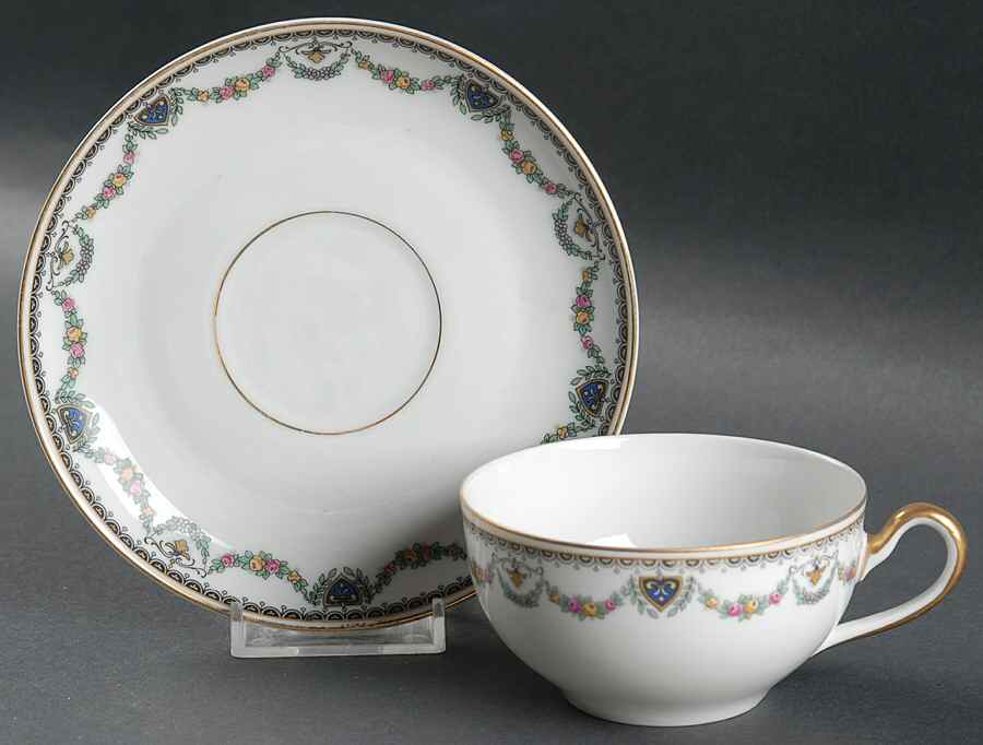 HC250 Flat Cup & Saucer Set by Heinrich - H&C-1