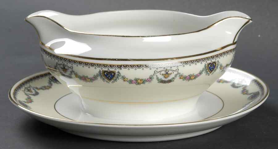 HC250 Gravy Boat with Attached Underplate by Heinrich - H&C-1