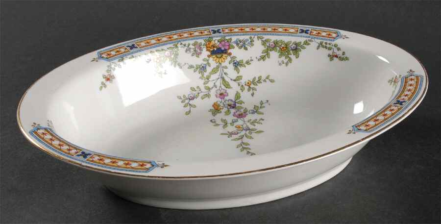 10899 10" Oval Vegetable Bowl by Heinrich - H&C-1